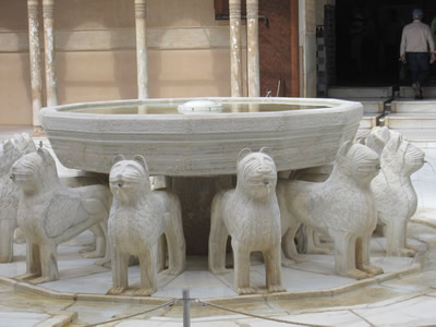 lion fountain